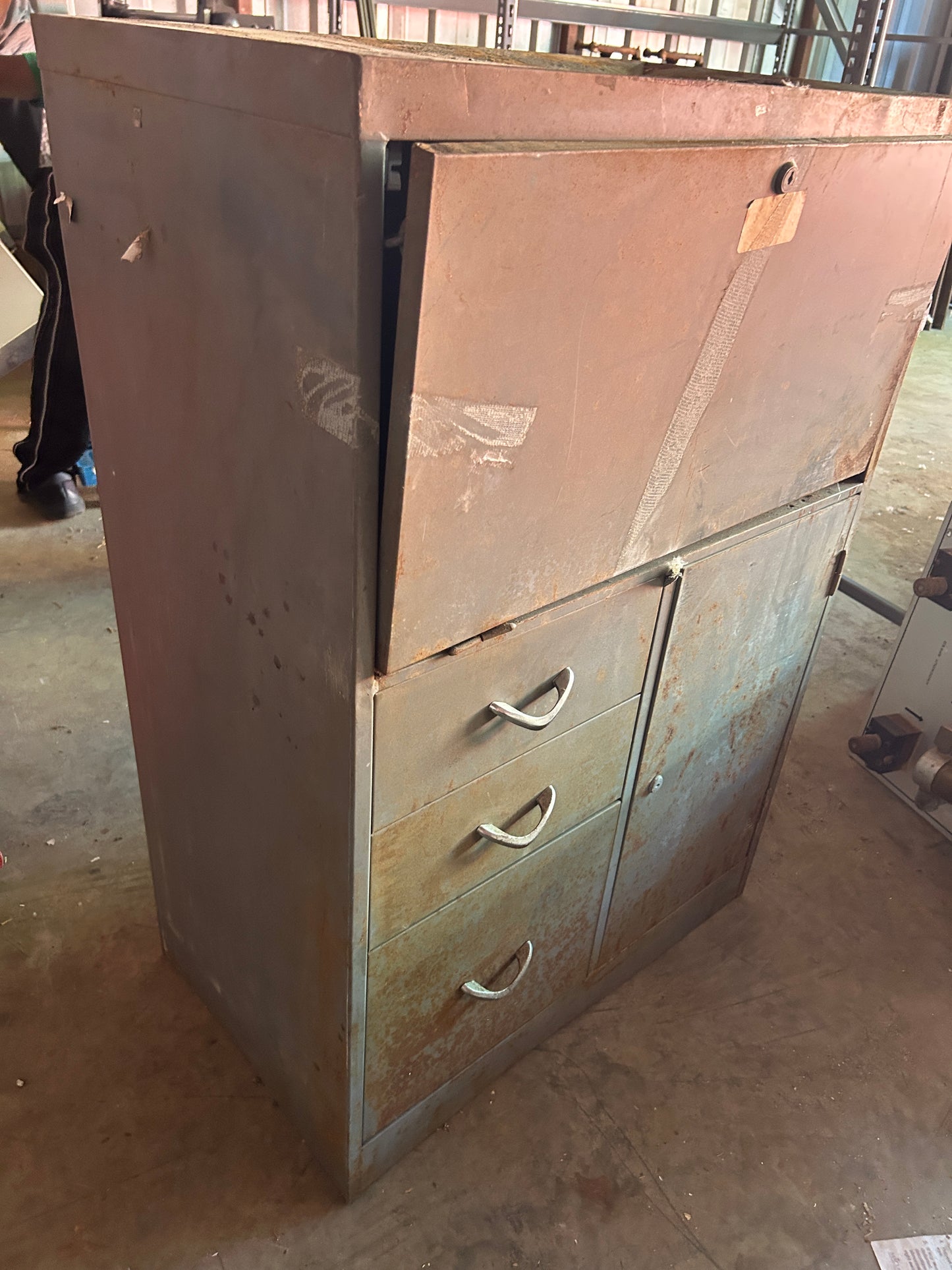 Vintage Challenger Steel Filing Cabinet/Desk – Restoration Project
