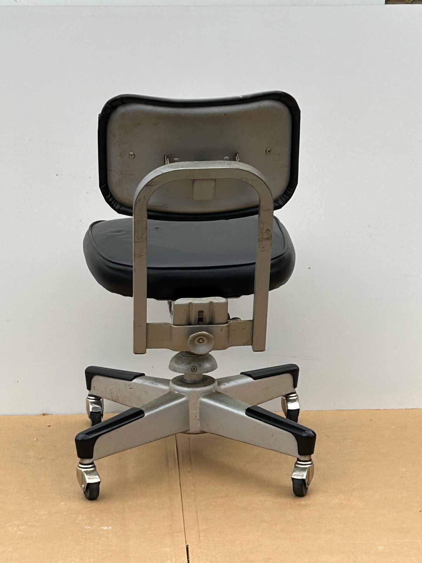 Mid-Century Modern United Chair Company Industrial Black Rolling Desk Chair - Excellent Condition
