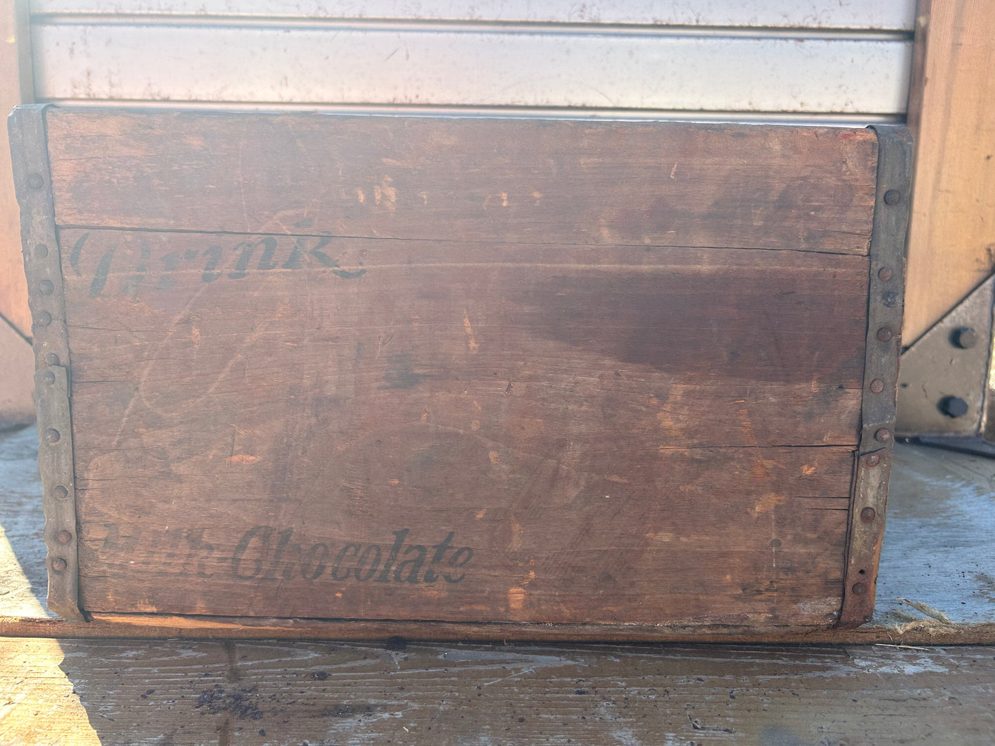 Vintage Threemor Milk Chocolate Small Bottle Wooden Crate from Brooklyn, NY - Good Condition